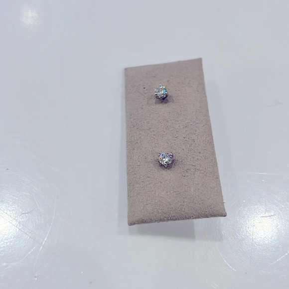 Charles & Colvard Jewelry - CHARLES & COLVARD FOREVERONE NEAR COLORLESS 1/2 CTWMOISSANITE EARRINGS BRAND NEW